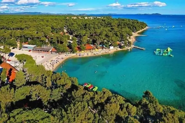 Carpe Diem Biograd Na Moru 0*,