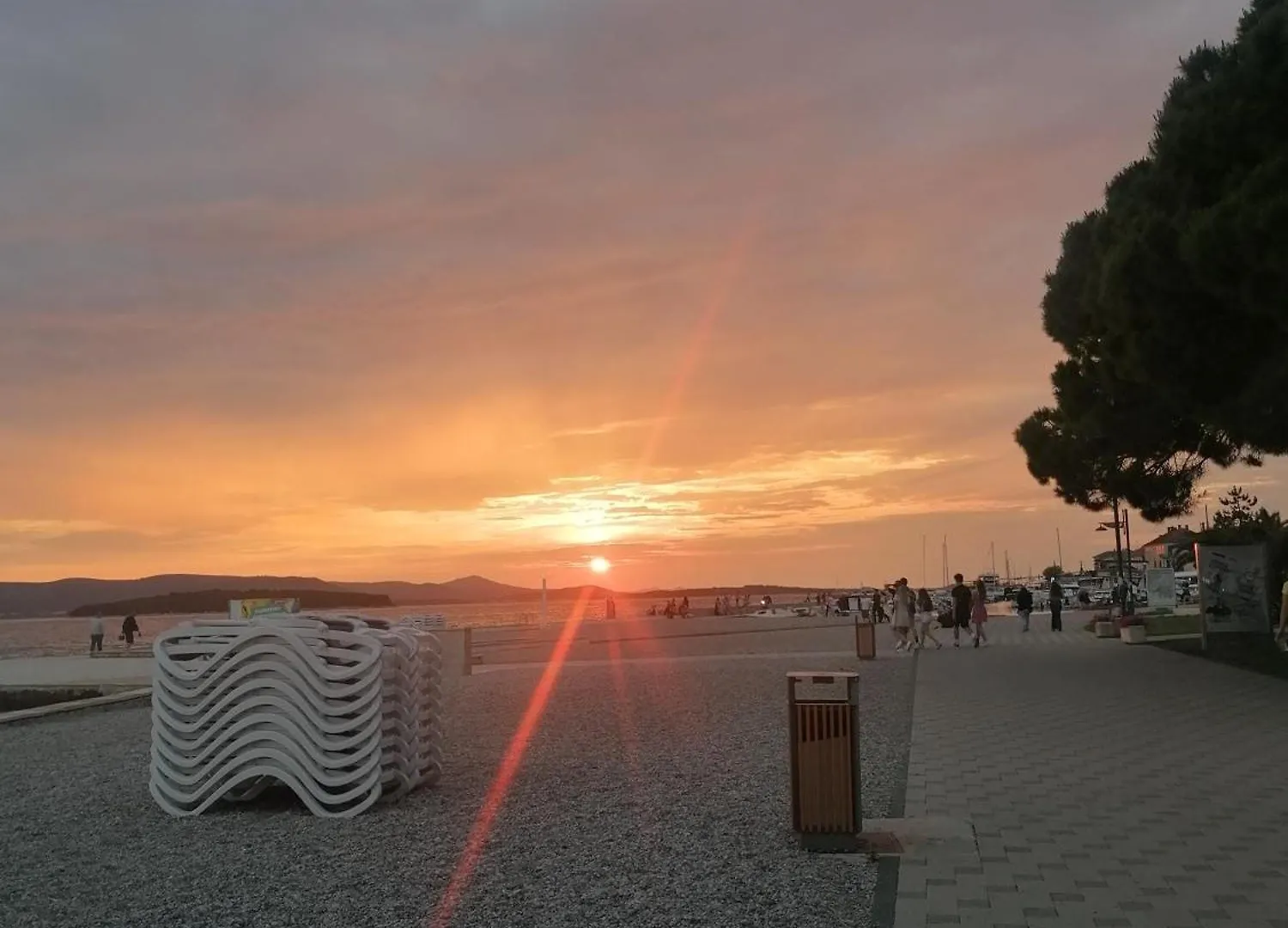 Carpe Diem Biograd Na Moru 0*,
